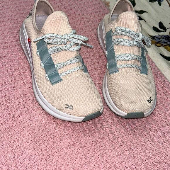 On cloud running cloudeasy fawn surf sz 7 - Picture 1 of 7